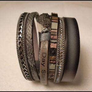 Young fashionable  bracelet