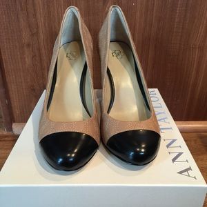 Ann Taylor shailly quilted block heel 7.5