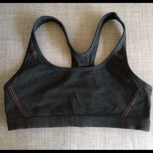 Victoria's Secret NWOT Sports Bra