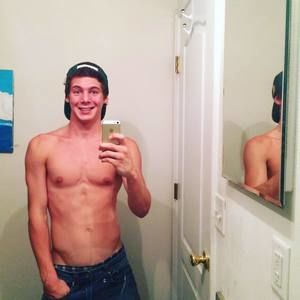 Meet your Posher, Garrett