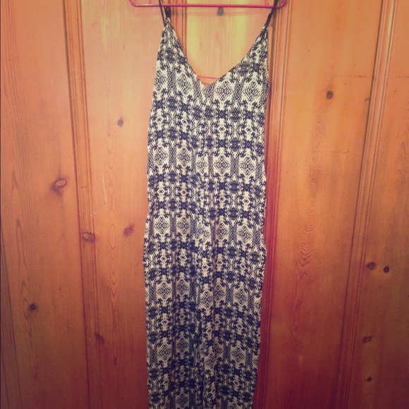 Zara Pants - Zara Trafaluc Jumpsuit! Zara Pants - Zara Trafaluc Jumpsuit!