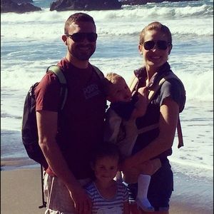 Meet your Posher, Karis