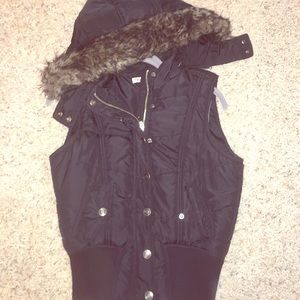 FOREVER 21 FUR HOOD VEST