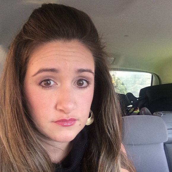 Meet your Posher, Keila