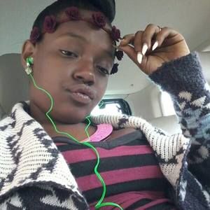 Meet your Posher, Zoe