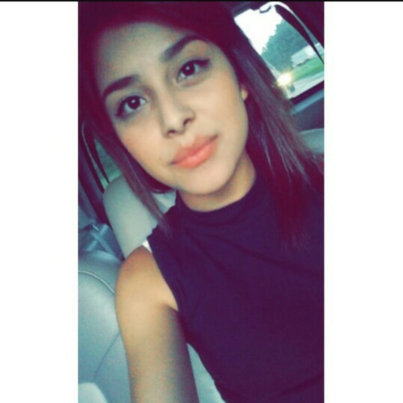 Meet your Posher, Jeraldin - Picture 1 of 1