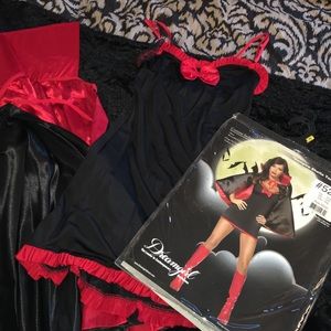 Vampire costume only worn once