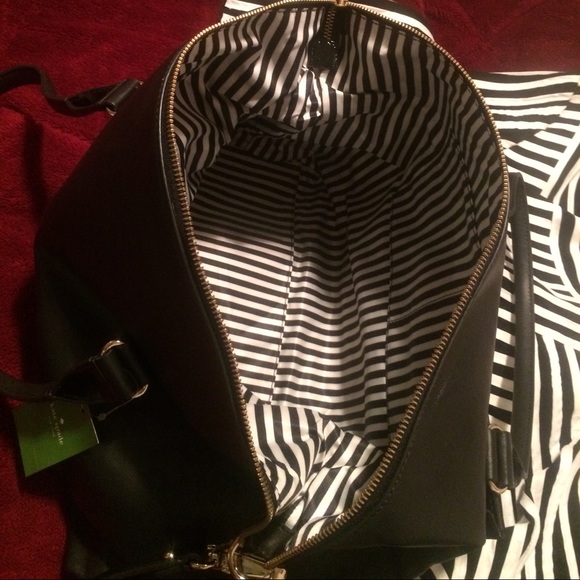 👜 New👜 Kate Spade Black 👜REDUCED $50 Off✅ SOLD✅ - Picture 3 of 4