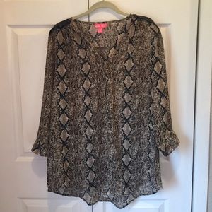 NWOT LEOPARD  PRINT SHEER TOP