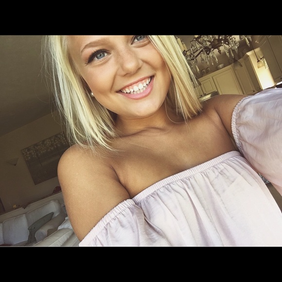 Meet your Posher, Daisey - Picture 4 of 4