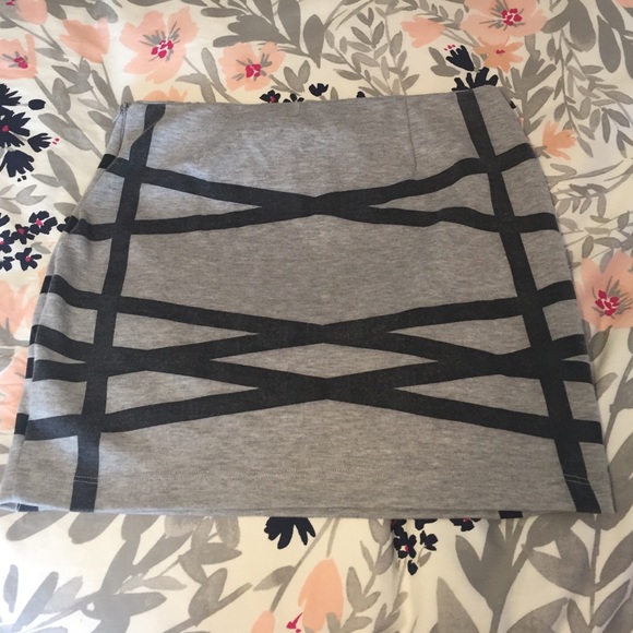 Gray Fitted Mini Skirt - Picture 2 of 2