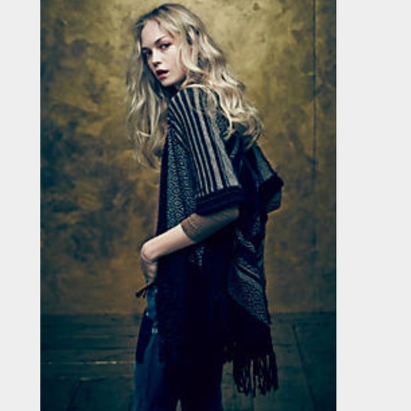 Anthropologie loose knit sweater - Picture 3 of 8