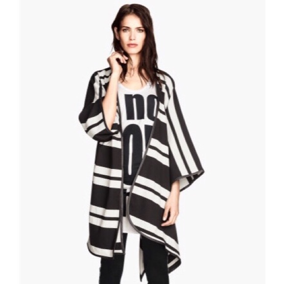 NWOT H&M Cape - XS/S
