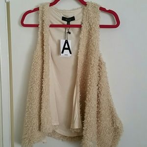 ANGL vest