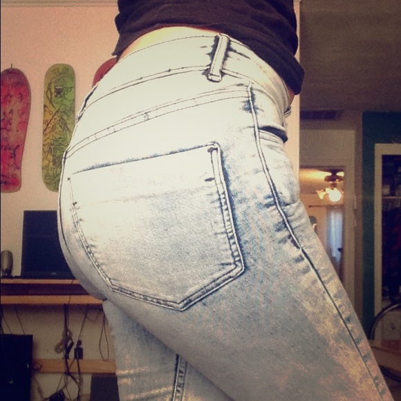 H&M acid washed high waisted skinny jeans