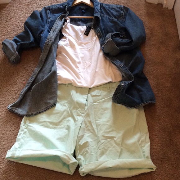 Boyfriend Roll-up Shorts