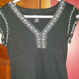 BCBG Casual black&white too