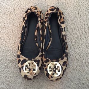 Leopard Tory Burch Flats!