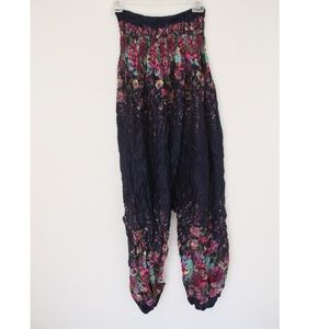 Flower harem pants