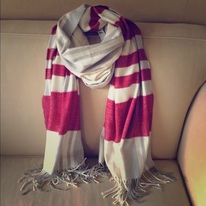 GAP plaid blanket scarf