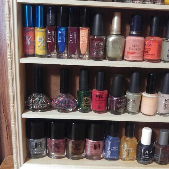 SALE 🎁 Handmade NAIL POLISH RACK! - Picture 3 of 4