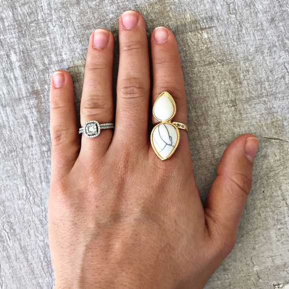 ❗️🚫SOLD❗️Vanilla Gypsy Ring - Picture 4 of 4