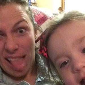 Meet your Posher, Tia