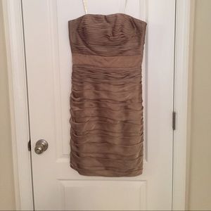ML Monique Lhuillier Dress