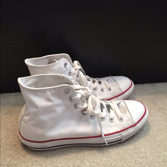 Converse Shoes - Converse white high tops