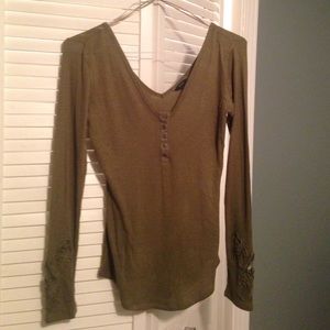 Medium Guess Top Hunter Green