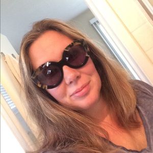 Meet your Posher, Marilynn