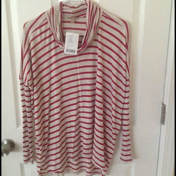 Anthropologie Tops - Anthropologie top- size xs NWT