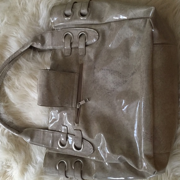 Handbag - Picture 3 of 4