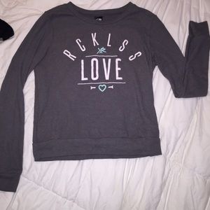 young and reckless brand pull over