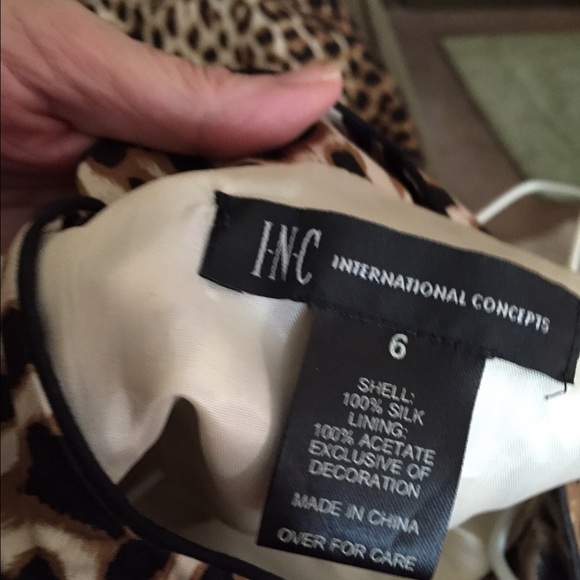 Decadent dress - Picture 3 of 4