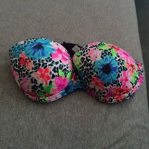 Push up strapless bra