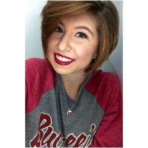 Meet your Posher, Britt