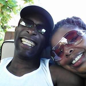 Meet your Posher, Fahamesha