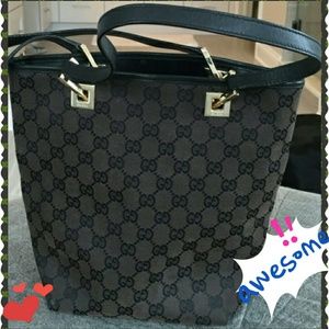 AUTHENTIC!! GUCCI BUCKET PURSE *PRICE FIRM*