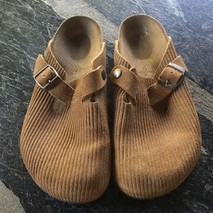 Birkenstock clogs👞