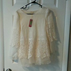 NWT Beautiful blouse top sz lrg