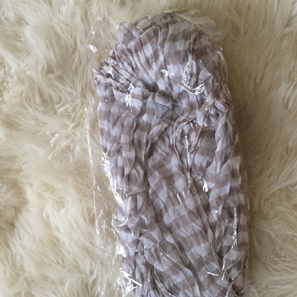 Infinity scarf - Picture 3 of 3