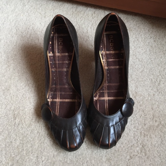 Vintage BCBG girl heels - Picture 1 of 3