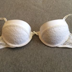 Push-up bra