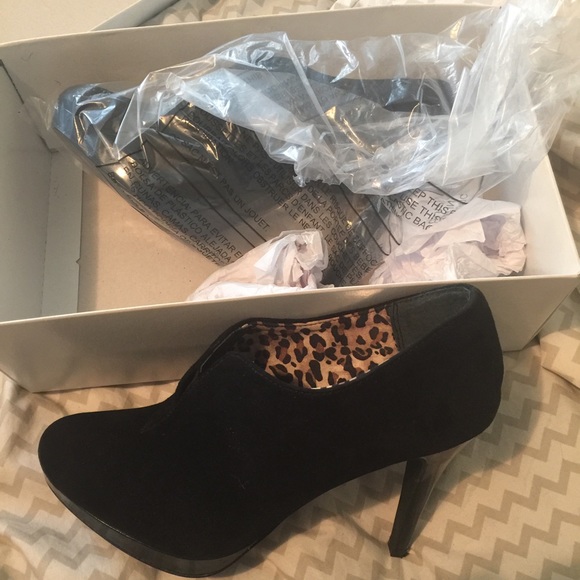 Brand new heels