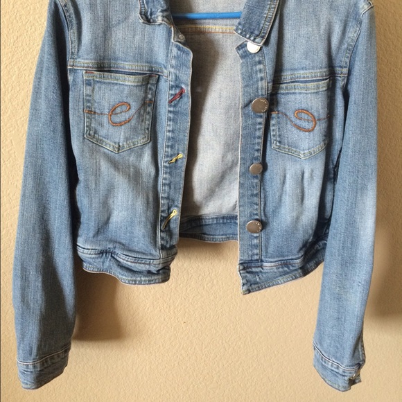 Jean Jacket - Picture 2 of 4
