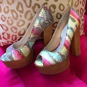 Zigi soho Gorgeous RAINBOW platform pump