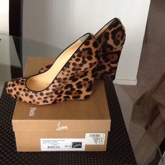 Christian Louboutin Ron Ron Pony Leopard Wedges - Picture 2 of 6