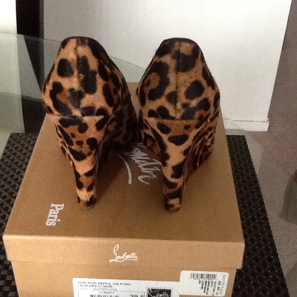 Christian Louboutin Ron Ron Pony Leopard Wedges - Picture 3 of 6
