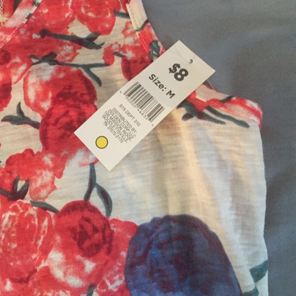 Tank top - Picture 2 of 3